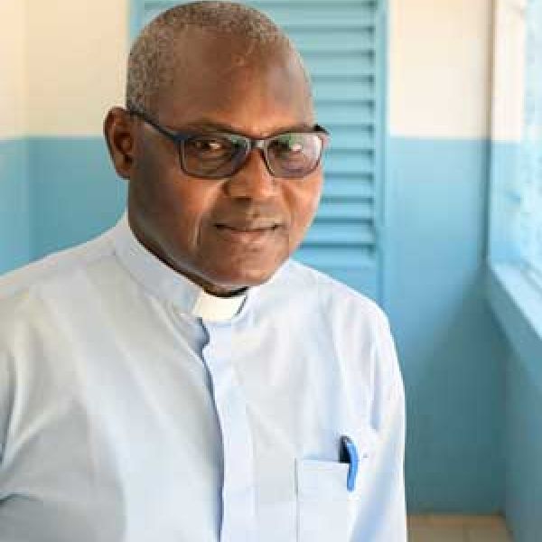 Abbé Fulgence Coly bemüht sich um Verständigung in der Casamance