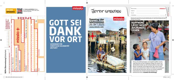 Druckvorlage für Pfarreien mit der Spendentüte zum Weltmissionsmonat 2025. Das Faltelement beinhaltet einen Überweisungsträger, ein Bild vom Weltmissionsmonat-Plakat und einen Spendenaufruf mit einem Bild, auf dem eine Ordensschwester mit zwei kleinen Kindern zu sehen ist.