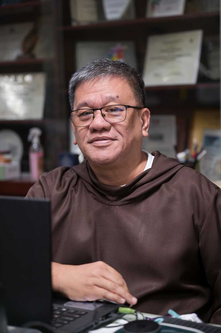 missio-Projektpartner Father Toots Buenafe aus den Philippinen