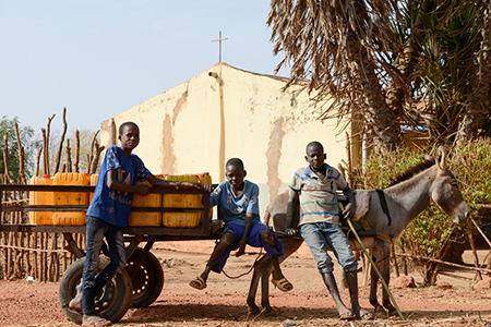 Burkina Faso Trinkwasser Foto Jörg Böthling