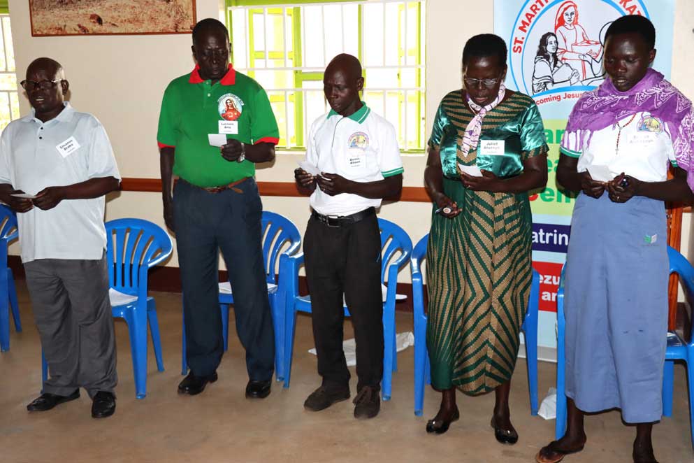 Uganda KCG Ortskirche stärken2