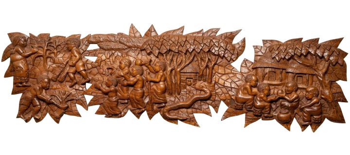 Schnitzkunstrelief aus Malawi aus der missio-Hauskapelle. Das Werk symbolisiert "Versöhnung befreit".