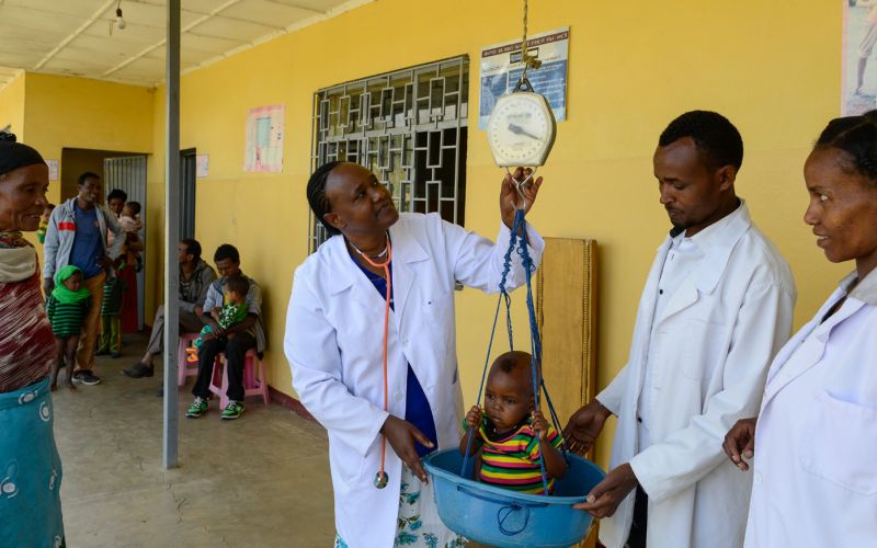 Mitarbeitende des Gesundheitsteams im Jajura Health Centre in Äthiopien