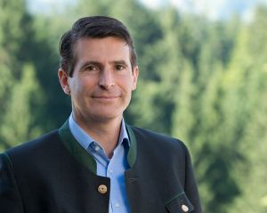 Porträt von Staatsminister Eric Beißwenger (CSU)