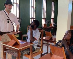 Prinz Ludwig von Bayern bei den "Learning Lions" in der Turkana-Region in Kenia. Foto: missio