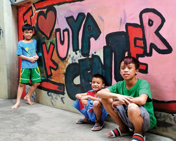 Das Kuya Center in Metro Manila bietet Straßenkindern ein Zuhause. Foto: Fritz Stark