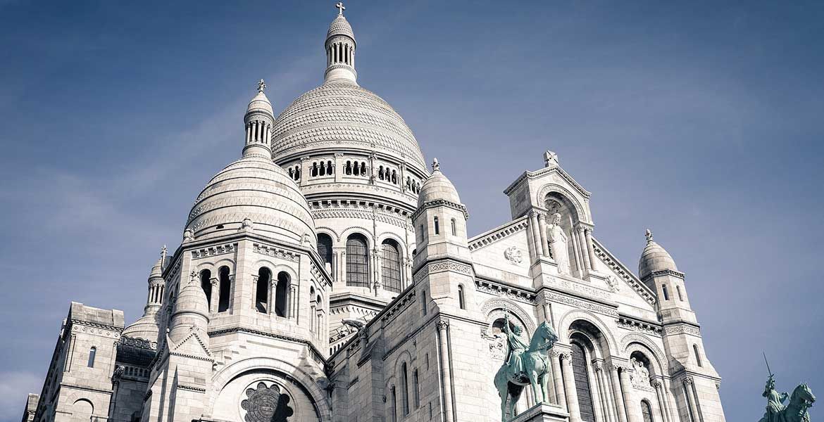 Symbolbild Sacre Coeur - freie Plätze bei der Pilgerreise nach Paris mit missio im April 2024