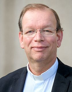 Monsignore Wolfgang Huber